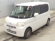 2009 Daihatsu Tanto