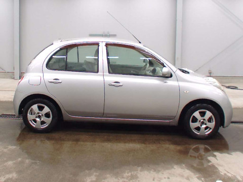 2007 Nissan March AK12[2]