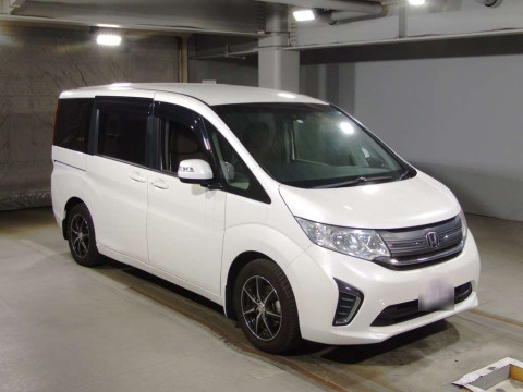 2016 Honda Step WGN RP1[2]