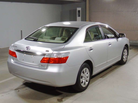 2010 Toyota Premio ZRT261[1]