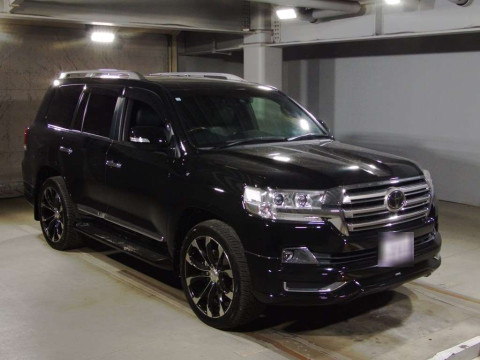 2016 Toyota Land Cruiser URJ202W[2]