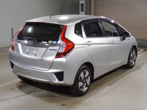 2014 Honda Fit Hybrid GP5[1]