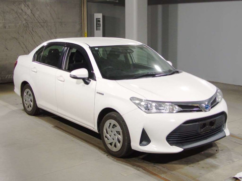 2018 Toyota Corolla Axio NKE165[2]