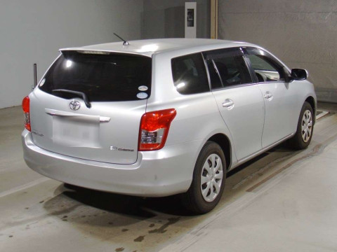 2010 Toyota Corolla Fielder NZE141G[1]