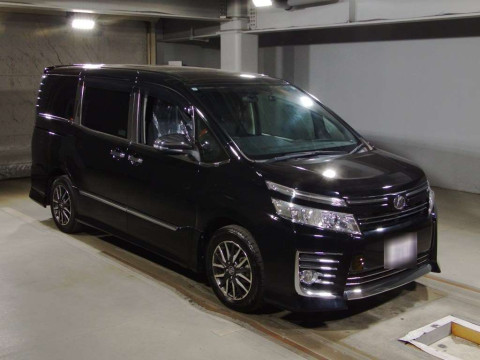 2015 Toyota Voxy ZRR80W[2]