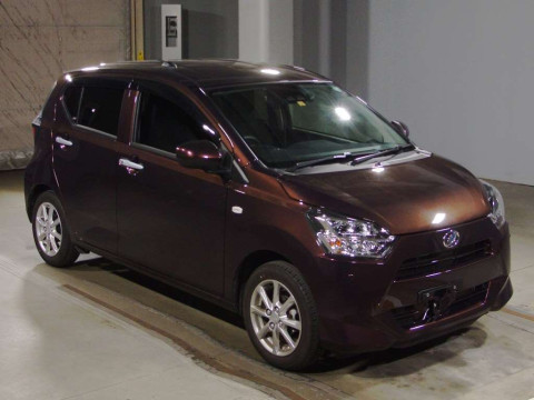 2022 Daihatsu Mira es LA350S[2]