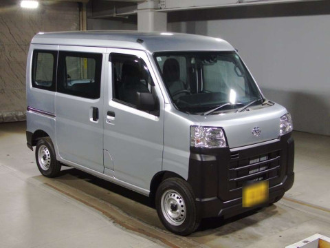 2024 Daihatsu Hijet Cargo S700V[2]