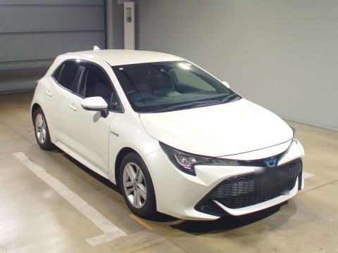 2018 Toyota Corolla Sports ZWE211H[2]