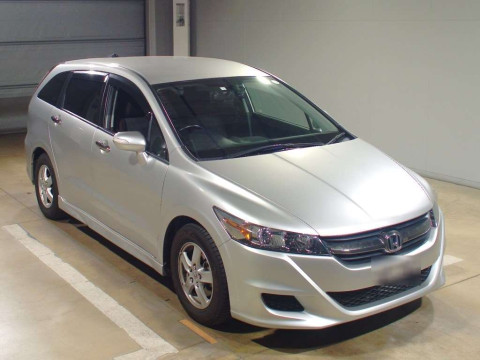 2010 Honda Stream RN6[2]