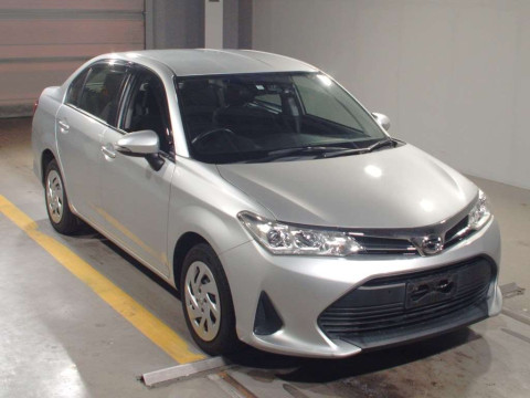 2017 Toyota Corolla Axio NRE161[2]