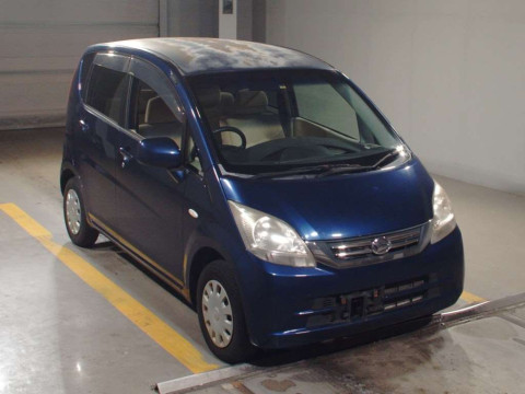 2010 Daihatsu Move L175S[2]