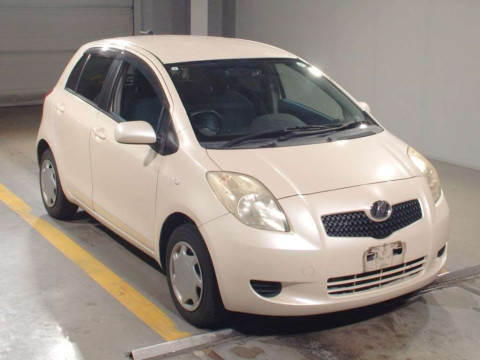 2005 Toyota Vitz SCP90[2]