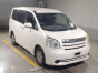 2010 Toyota Noah