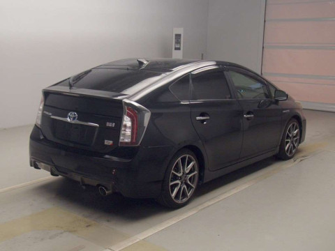 2013 Toyota Prius ZVW30[1]