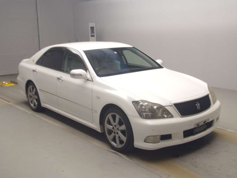 2006 Toyota Crown GRS184[2]