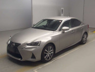 2017 Lexus IS