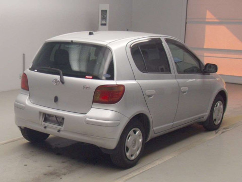 2003 Toyota Vitz SCP13[1]