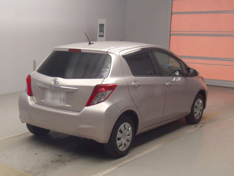 2012 Toyota Vitz KSP130[1]