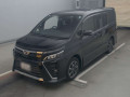 2017 Toyota Voxy