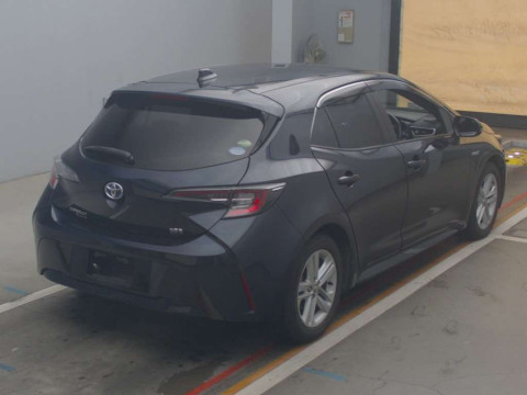 2018 Toyota Corolla Sports ZWE211H[1]