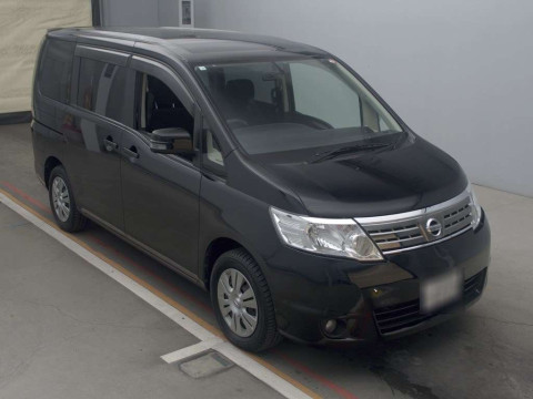 2010 Nissan Serena C25[2]