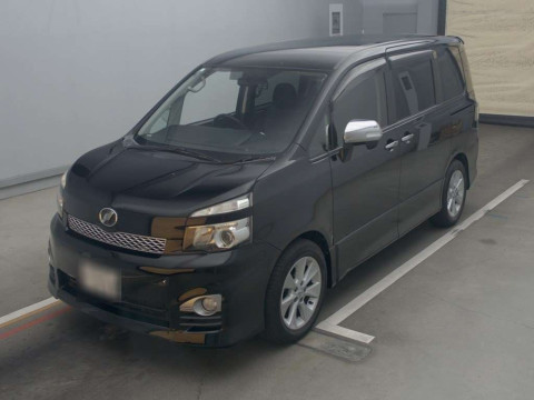 2011 Toyota Voxy ZRR70W[0]