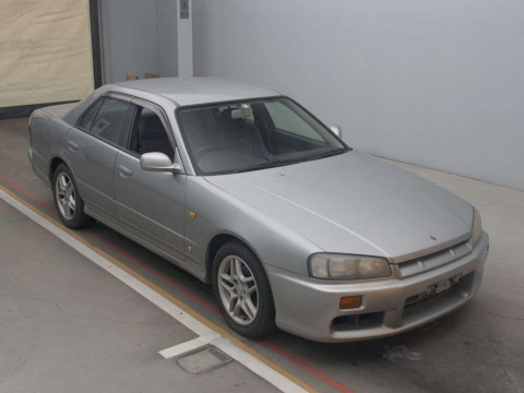 2000 Nissan Skyline HR34[2]