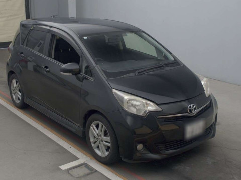 2012 Toyota Ractis NCP120[2]