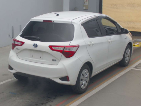 2018 Toyota Vitz NHP130[1]