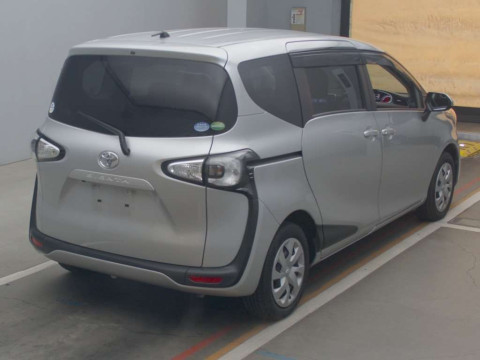 2017 Toyota Sienta NSP170G[1]