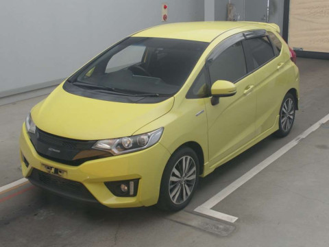 2014 Honda Fit Hybrid GP5[0]