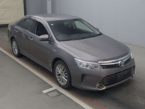 2015 Toyota Camry AVV50[2]