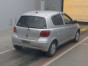 2004 Toyota Vitz