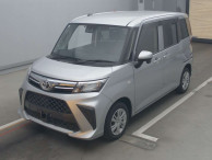 2020 Toyota Roomy