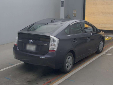 2011 Toyota Prius ZVW30[1]