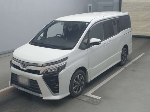 2017 Toyota Voxy ZRR85W[0]