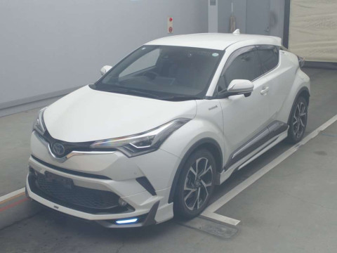 2017 Toyota C-HR ZYX10[0]