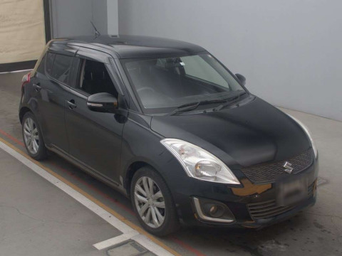 2014 Suzuki Swift ZC72S[2]