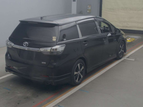 2013 Toyota Wish ZGE20W[1]