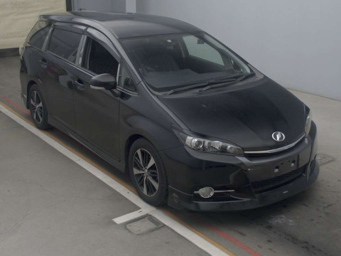 2013 Toyota Wish ZGE20W[2]