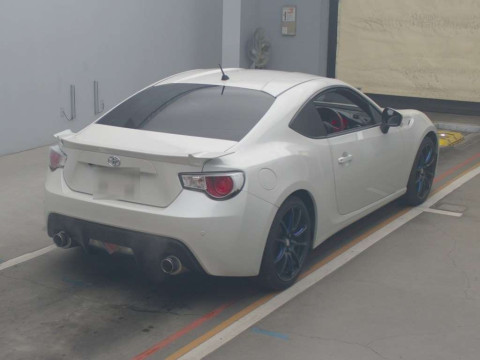 2012 Toyota 86 ZN6[1]