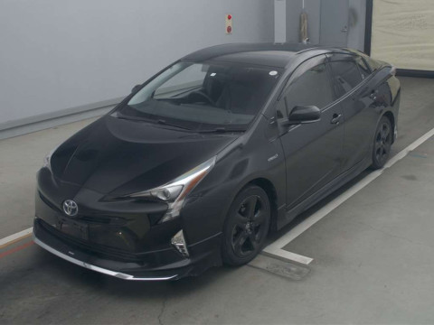 2016 Toyota Prius ZVW50[0]