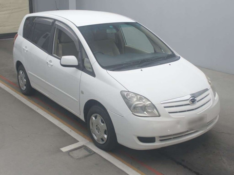 2005 Toyota Corolla Spacio NZE121N[2]