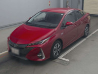 2019 Toyota Prius PHV