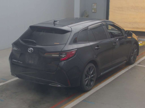 2019 Toyota Corolla Touring Wagon ZRE212W[1]