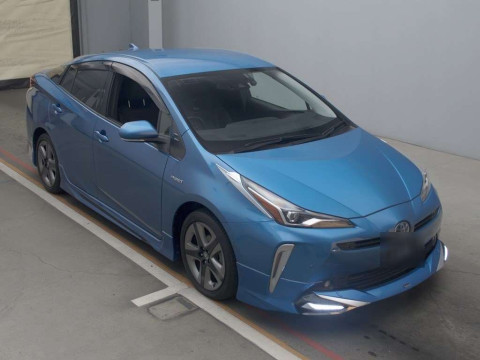 2019 Toyota Prius ZVW51[2]