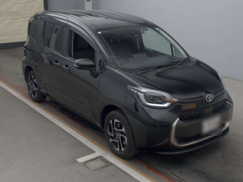 2023 Toyota Sienta MXPL15G[2]