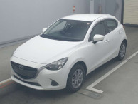 2015 Mazda Demio