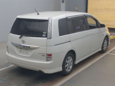 2012 Toyota Isis ZGM10W[1]