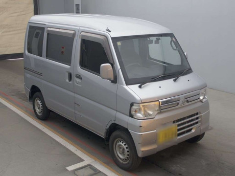 2011 Mitsubishi Minicab Miev U67V[2]